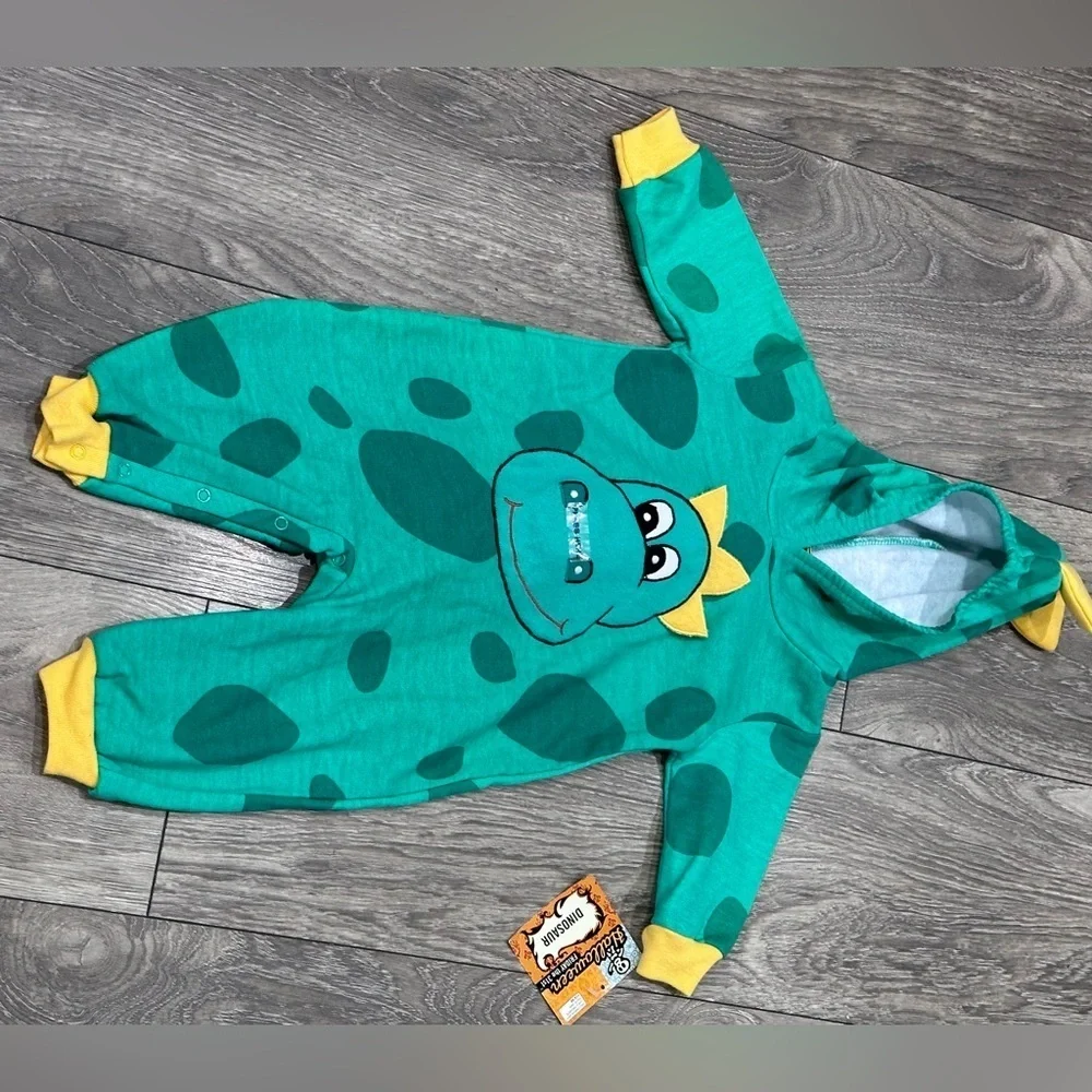 🐉🐉Target Infant Green Spotted Dragon Hooded Romper Costume 🐉🐉